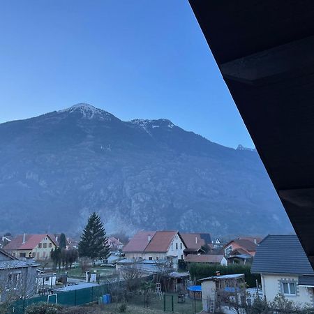 Au Pied De La Vallee Saint-Etienne-de-Cuines Экстерьер фото